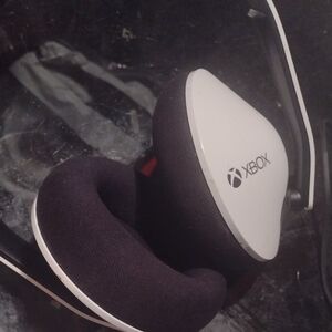 Xbox White and Black Gaming Wired Headset
